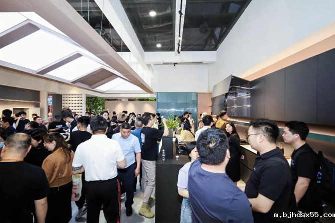 1743678019341811.png image.png