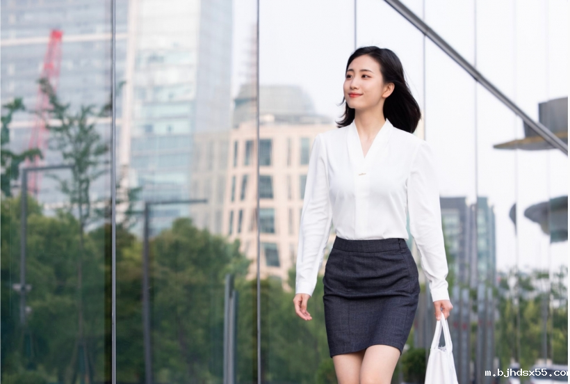 1761734990977602.png 3875608f2150df335b74b0d8b820dddb.png